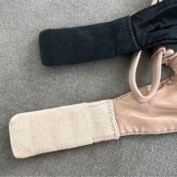 LIKE NEW Victoria’s Secret Very Sexy Lightly Lined Plunge Bras - Picture 5 of 5